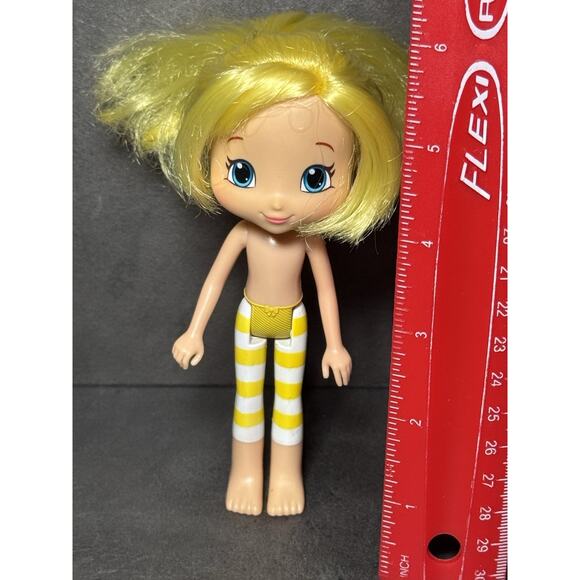 Strawberry Shortcake - Lemon Meringue Yellow Doll Bridge Direct 2014 - Picture 4 of 5